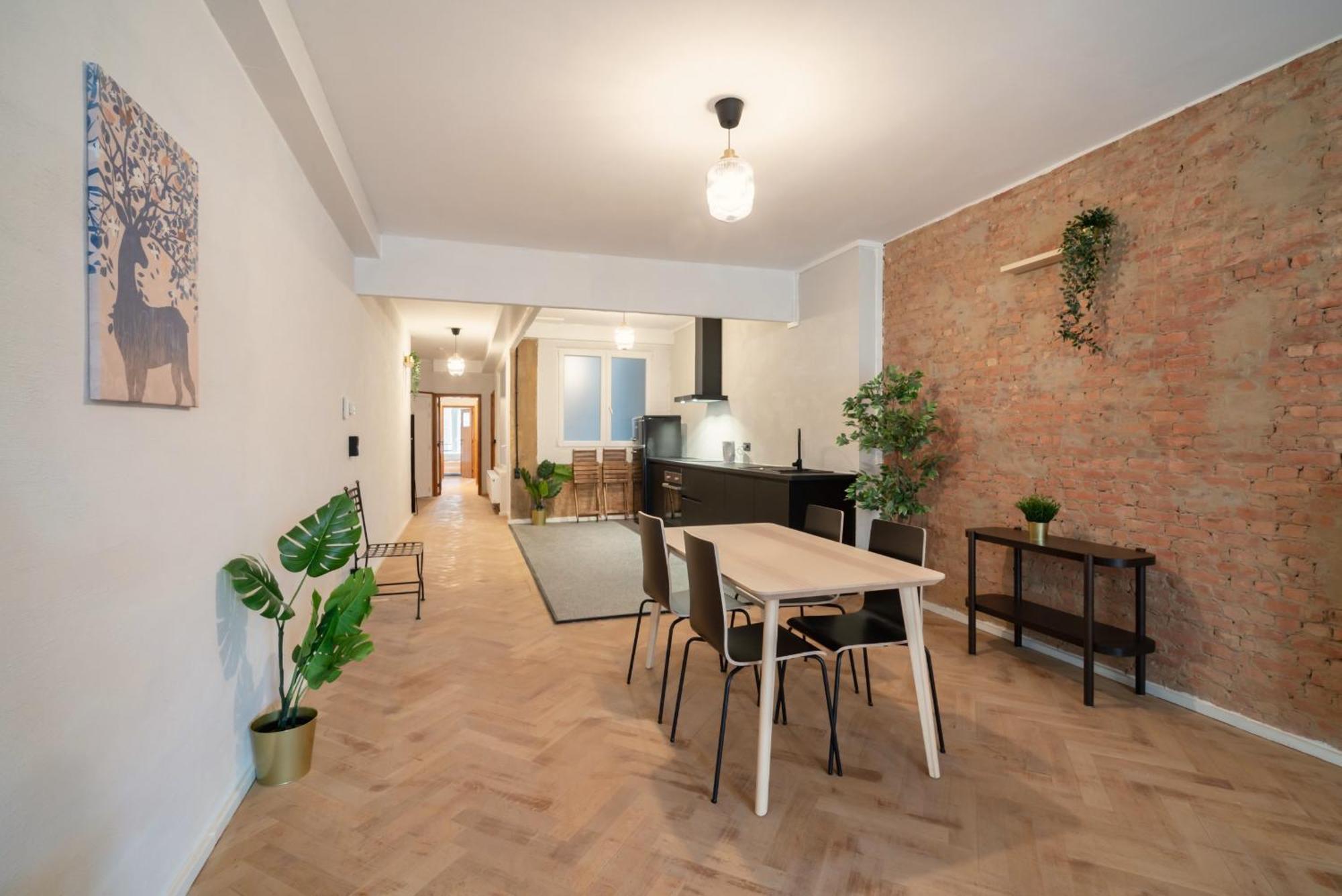 Charming And Spacious Apartments In The Heart Of Antwerpia Zewnętrze zdjęcie
