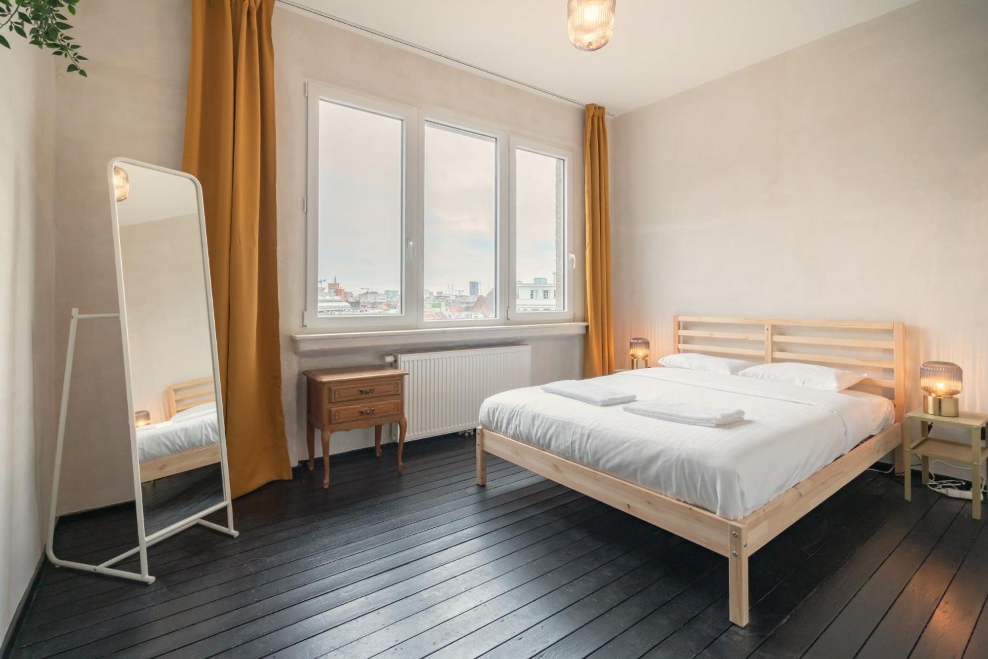 Charming And Spacious Apartments In The Heart Of Antwerpia Zewnętrze zdjęcie