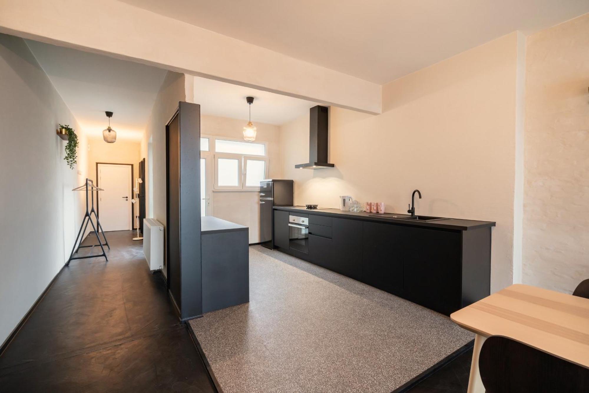 Charming And Spacious Apartments In The Heart Of Antwerpia Zewnętrze zdjęcie